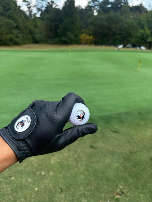 ETeez Golf glove and Golf Ball Golf Green 